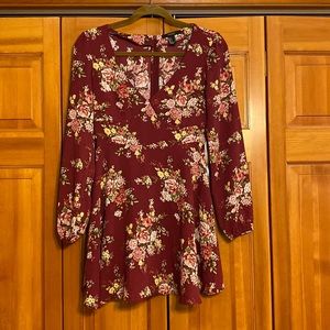 Adorable long sleeve mini dress